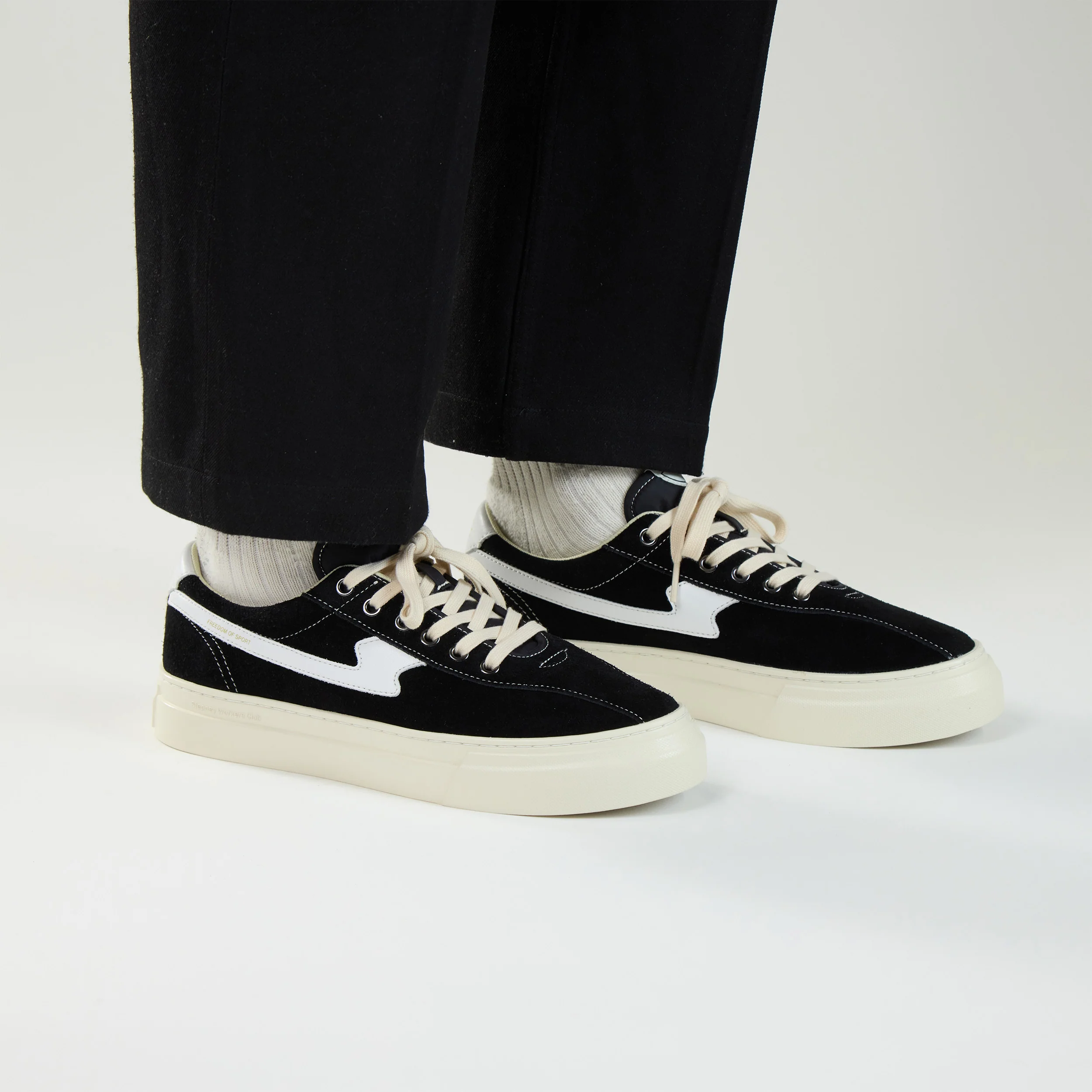 DELLOW S-STRIKE CUP SUEDE BLACK-WHITE - Image 5